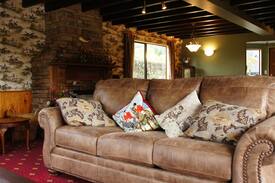 Whitford House | Rural Whitford Cottage with Courtyard