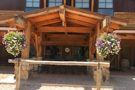 Livermore House | The Lodge at the Hokey Pokey Ranch Co.