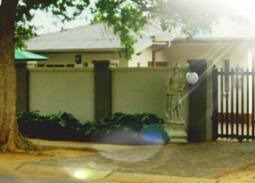 Potchefstroom Bed & Breakfast | 218 on Beyers Guest House