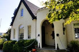 Vallejo House | The Rose Room @ the Little Castle