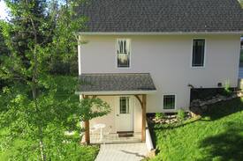 Grangeville House | Mountain Pines Guesthouse
