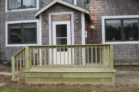 Harrington House | Hammond Family Cottage on Guard Point