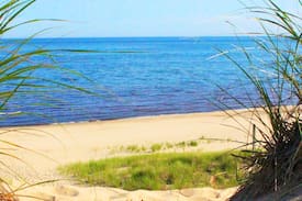 Porter House | The "Pool Barn" near Indiana Dunes & Lake Michigan