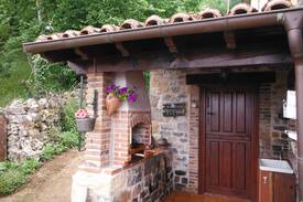 Llueves House | ¡NOVEDAD!: CANGAS DE ONÍS: CASA RURAL EL ORBAYU.