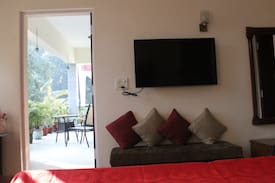 Greater Kailash I Bed & Breakfast | The Gill Residence