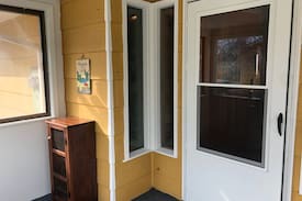 Polson House | Hillcrest Cottage