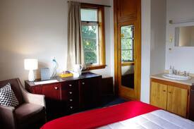 Hornby Hostel | Room in Historic Wigram Base - Room 12