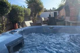 Littlehampton Cabin | Riverview Holiday Cottage, Littlehampton harbour.
