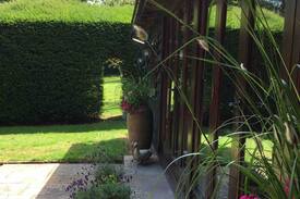 West Horsley Other | The Pumlay, charming barn in West Horsley, Surrey