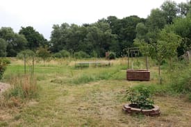 Benz House | Großes Haus mit Garten zum Wohlfühlen Ostseenähe