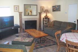 Wrightwood House | The Snow Bungalow -- Steps from quaint village