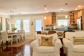 Villa Segunda House | Cute and Cozy Home by the Beach