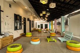 Alappuzha Hostel | Zostel Alleppey - 6 Bed Female Dorm