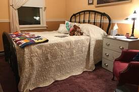 Washtucna Bed & Breakfast | Palouse Falls Inn/ Maids room
