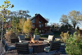 Fayette Cabin | The Lodges at Pheasant Run (Entire Ranch)
