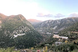 Kfardebian House | Jabal Moussa Guest House