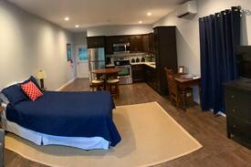 Saint David's Island House | Casa Colonia Guest Suite