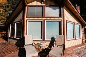 Port Angeles House | Thompson Point: An Olympic National Park retreat.