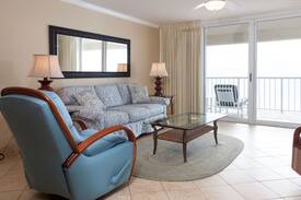 Emerald Coast Apartment | Destin Gulfgate second floor unit 203