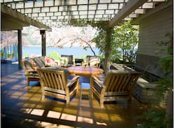 Rowena House | Beautiful Rowena Waterfront Home