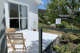Bicheno House | Backhouse Bicheno, centre of town, 400m to beach