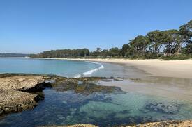 Huskisson Cabin | Huskisson Beach Box, Jervis Bay