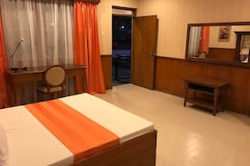 Guiguinto Hotel | Balai Tiaong Resort and Café Superior Room #1