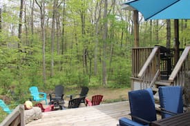 Grand Bend Cabin | Lake Time Cottage - (4 Bdrms in Southcott Pines)