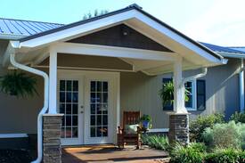 Hartwell House | Lighthouse Cottage Lake Hartwell