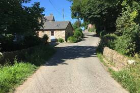 Haverfordwest Cabin | Bwthyn Graig (Rock Cottage) Llanrhian nr Porthgain