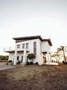 Ilocos Region Villa | Relaxing beach house near Vigan