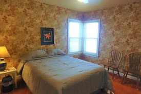 Knoxville House | Turn 2 Lodge