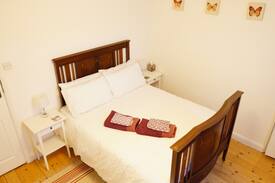 Gillingham House | Double room in peaceful house in Rainham, Kent