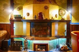 Zbecno Villa | Art House "Dum Slunce" in Krivoklats woods