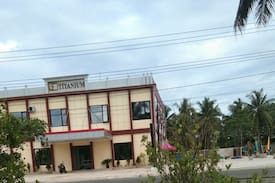 Penajam Hotel | Hotel Titanium Lokasi Strategis Nyaman Dan Murah
