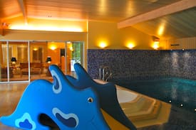 Borne Villa | Wellness badhuis in hartje Borne.