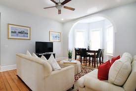 Off Broadway Apartment | Bello Newport
