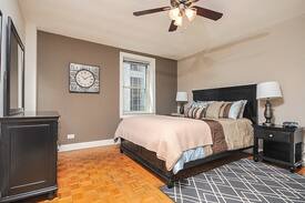 Downtown Atlanta Apartment | Peachtree Towers 17th floor condo-heart of Atlanta