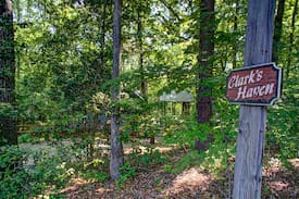 Blairsville Cabin | Clark's Haven at Paradise Hills Winery Resort