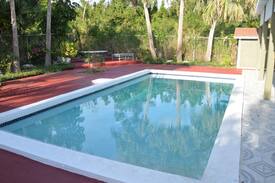 Nassau Apartment | West Palm Villas