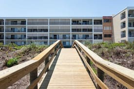 Crescent Beach Apartment | Windjammer 208, Oceanfront and Riverview
