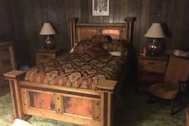 Pinetop House | Rustic 4 Bedroom Cabin in Pinetop Country Club