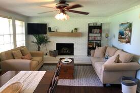 Horseshoe Lake House | The Hideaway at Horseshoe Lake
