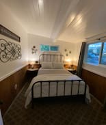Boulder Creek Cabin | Creekside Bliss #2- The Redwood