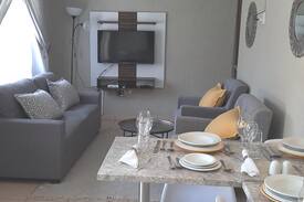 Greater Johannesburg Metropolitan Area House | Mana Cosy and Comfy Guest Cottage i