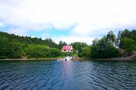 Happy Adventure Cabin | Waterfront property in Happy Adventure
