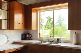 Regional District of Nanaimo House | Beautiful Ocean View Parksville BC Beach Home