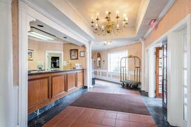 North Creek Hotel | The Copperfield Inn