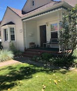 Mount Shasta House | HEART OF SHASTA RETREAT Voted#1