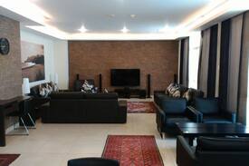 Mahboula Apartment | Luxury guest house at Thatcher Complex, Mahboula